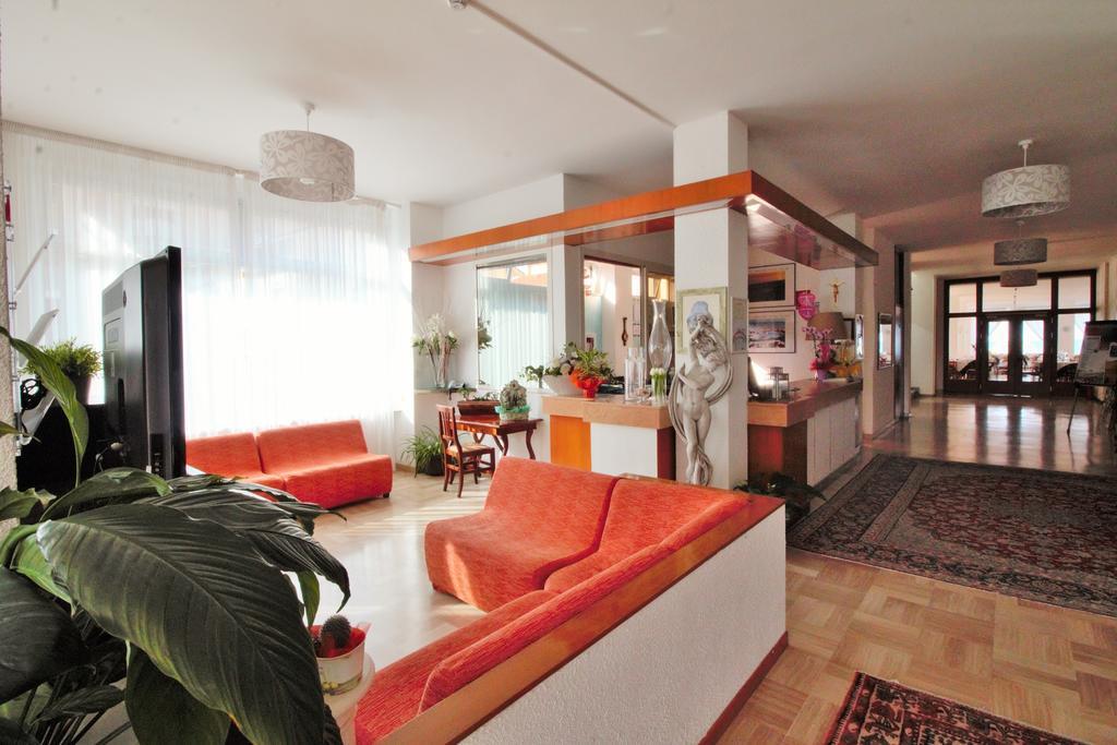 Hotel Casadei Fano Dış mekan fotoğraf