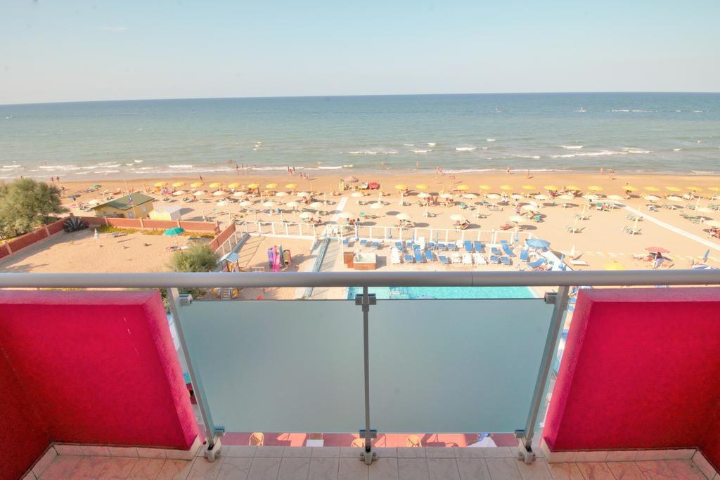 Hotel Casadei Fano Oda fotoğraf