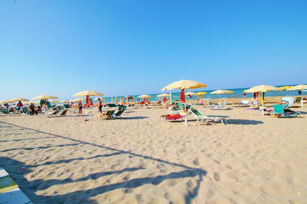 Hotel Casadei Fano Dış mekan fotoğraf