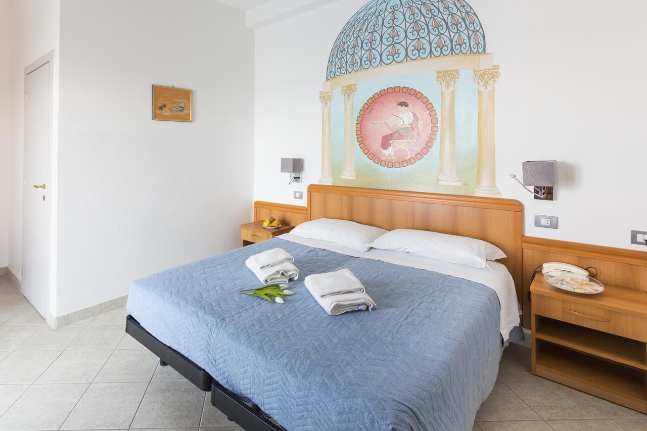Hotel Casadei Fano Dış mekan fotoğraf